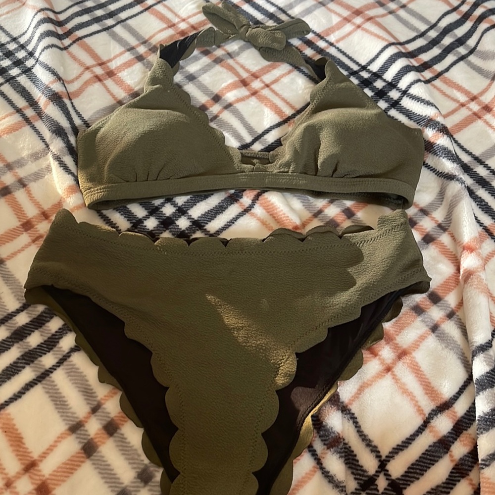 Women’s bikini